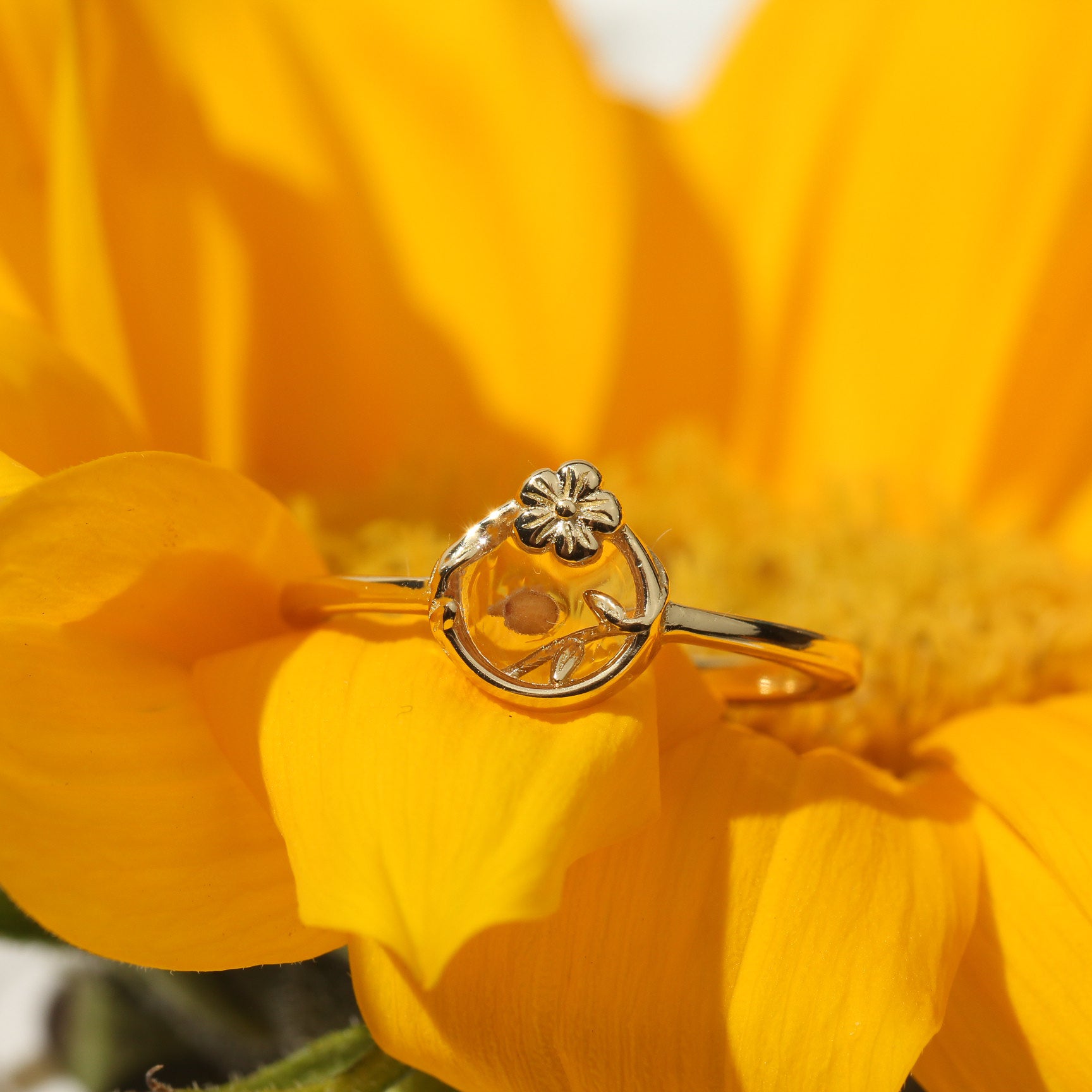 Flower Crest - Sterling Silver Ring